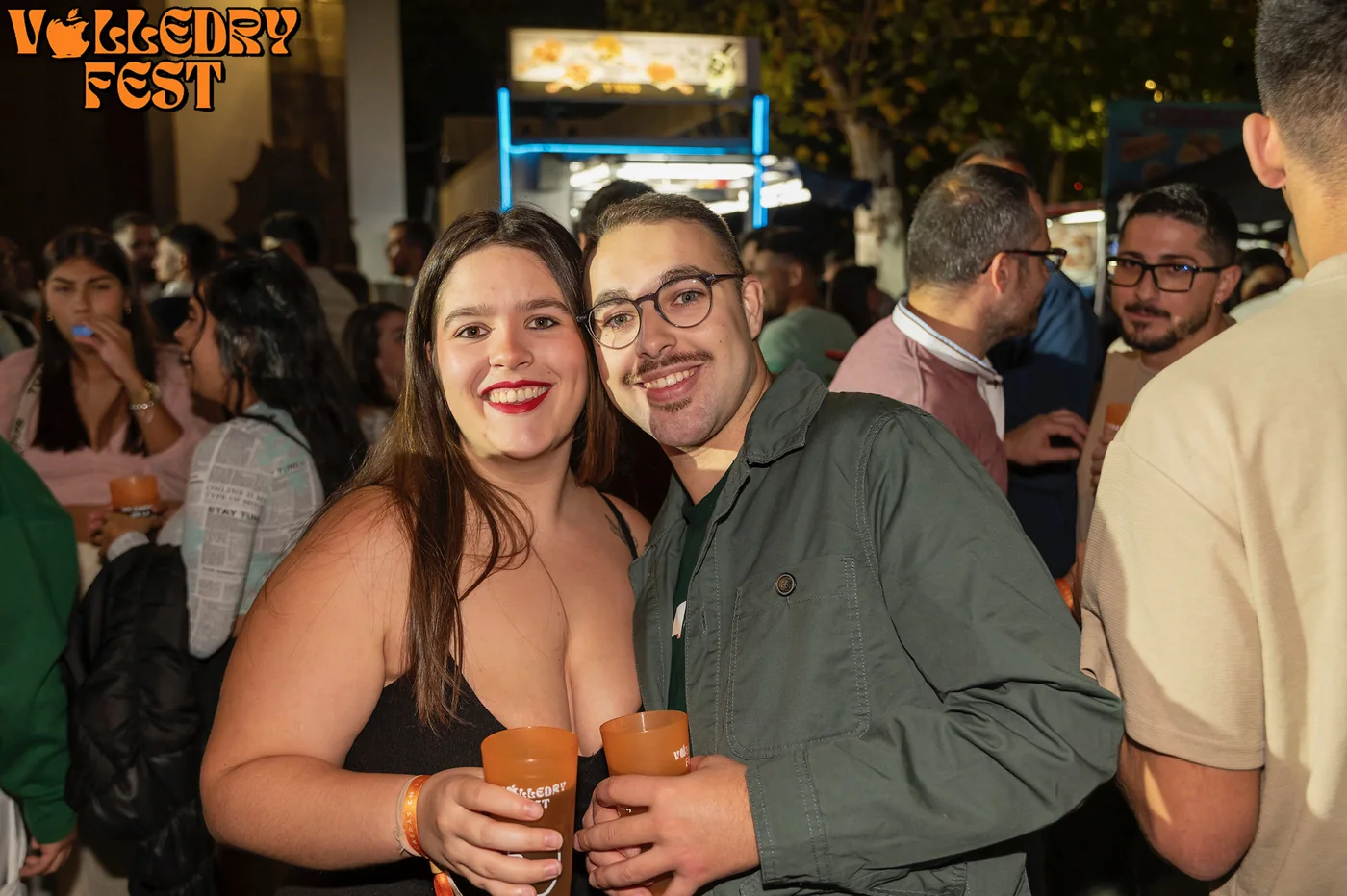 Pareja de asistentes en Valledry Fest